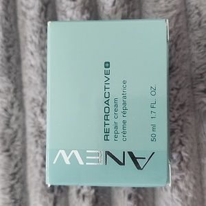 Avon Anew Retroactive repair cream